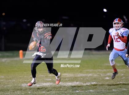 Thumbnail 3 in Cambria Heights @ Ligonier Valley (PIAA District 6 Class 2A Semifinal) photogallery.