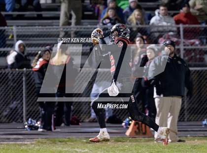 Thumbnail 3 in Cambria Heights @ Ligonier Valley (PIAA District 6 Class 2A Semifinal) photogallery.