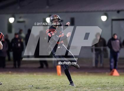 Thumbnail 3 in Cambria Heights @ Ligonier Valley (PIAA District 6 Class 2A Semifinal) photogallery.