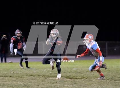 Thumbnail 2 in Cambria Heights @ Ligonier Valley (PIAA District 6 Class 2A Semifinal) photogallery.