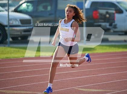 Thumbnail 2 in Panther Relays (200M) photogallery.