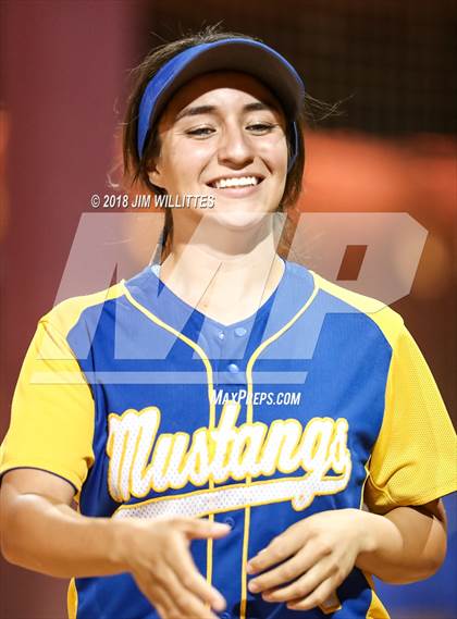 Thumbnail 1 in Sahuarita vs. Winslow (AIA 3A Final) photogallery.