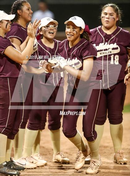 Thumbnail 1 in Sahuarita vs. Winslow (AIA 3A Final) photogallery.