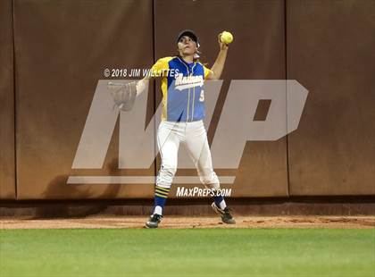 Thumbnail 3 in Sahuarita vs. Winslow (AIA 3A Final) photogallery.
