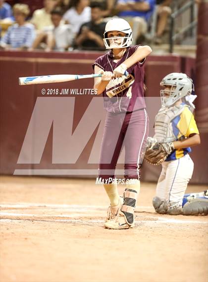 Thumbnail 1 in Sahuarita vs. Winslow (AIA 3A Final) photogallery.