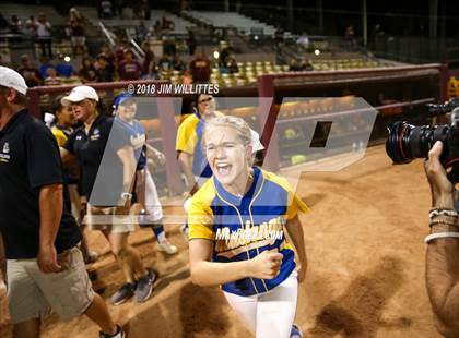 Thumbnail 3 in Sahuarita vs. Winslow (AIA 3A Final) photogallery.