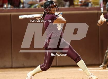 Thumbnail 2 in Sahuarita vs. Winslow (AIA 3A Final) photogallery.