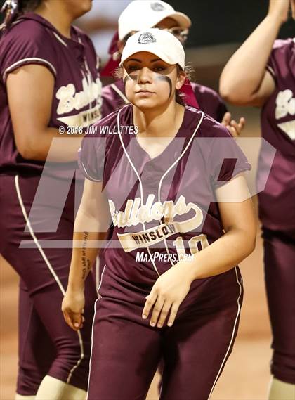 Thumbnail 2 in Sahuarita vs. Winslow (AIA 3A Final) photogallery.
