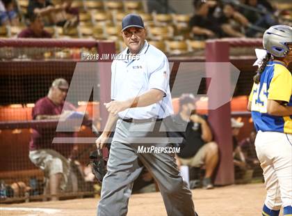 Thumbnail 1 in Sahuarita vs. Winslow (AIA 3A Final) photogallery.