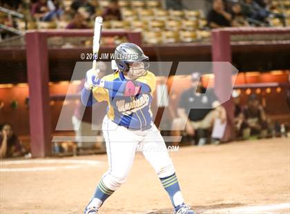 Thumbnail 2 in Sahuarita vs. Winslow (AIA 3A Final) photogallery.