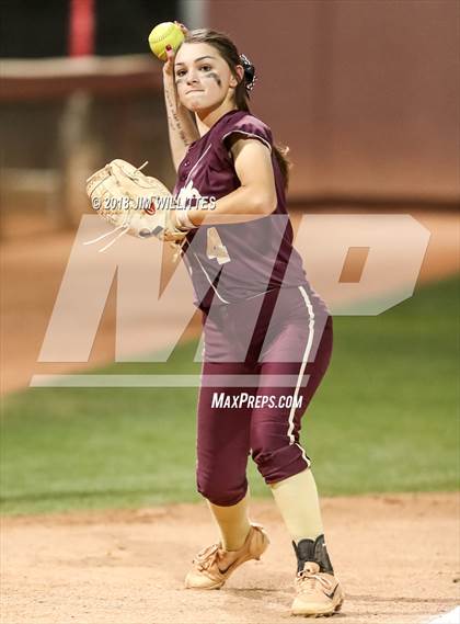 Thumbnail 1 in Sahuarita vs. Winslow (AIA 3A Final) photogallery.