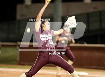 Thumbnail 1 in Sahuarita vs. Winslow (AIA 3A Final) photogallery.