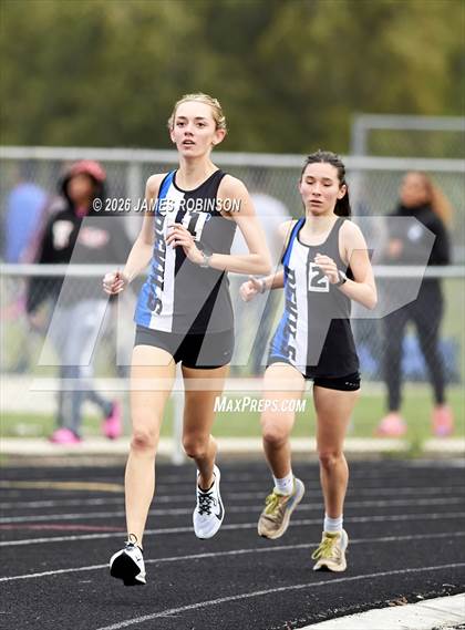 Thumbnail 3 in Raines Developmental Meet (1600M) photogallery.