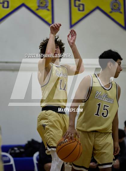 Thumbnail 2 in Vallivue vs. Western Christian (The Classic @ Damien) photogallery.