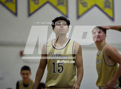 Thumbnail 3 in Vallivue vs. Western Christian (The Classic @ Damien) photogallery.