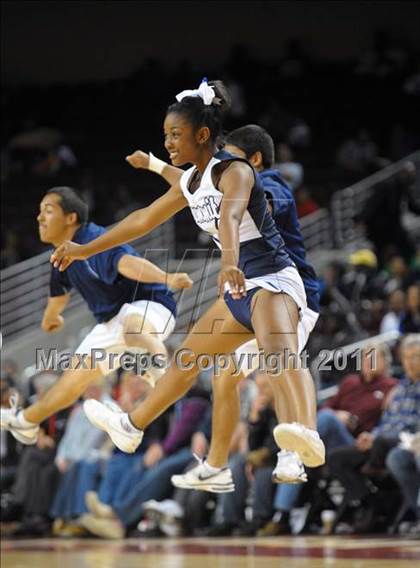 Thumbnail 1 in Lincoln vs. Summit (CIF SoCal D2 Regional Final) photogallery.