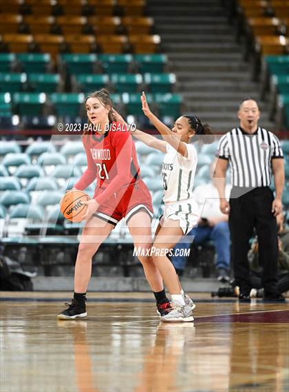 Thumbnail 2 in Glenwood Springs vs. George Washington (CHSAA 5A Great 8) photogallery.