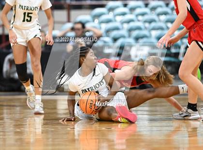 Thumbnail 1 in Glenwood Springs vs. George Washington (CHSAA 5A Great 8) photogallery.