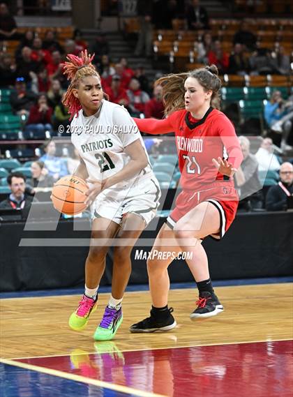 Thumbnail 2 in Glenwood Springs vs. George Washington (CHSAA 5A Great 8) photogallery.