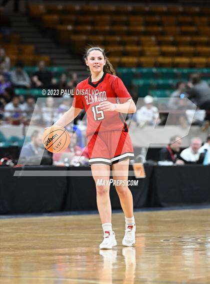 Thumbnail 1 in Glenwood Springs vs. George Washington (CHSAA 5A Great 8) photogallery.