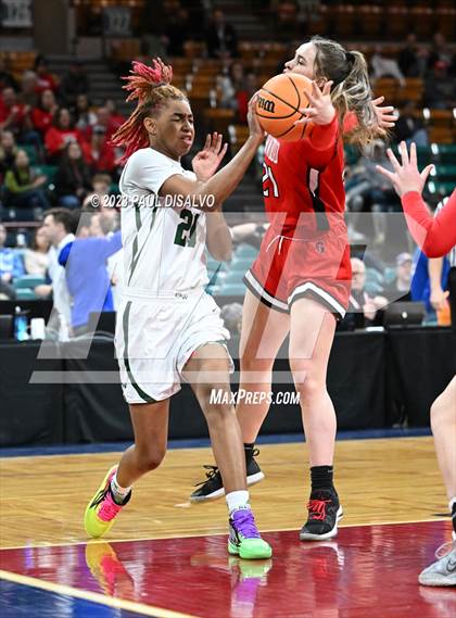 Thumbnail 1 in Glenwood Springs vs. George Washington (CHSAA 5A Great 8) photogallery.
