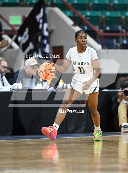 Thumbnail 1 in Glenwood Springs vs. George Washington (CHSAA 5A Great 8) photogallery.
