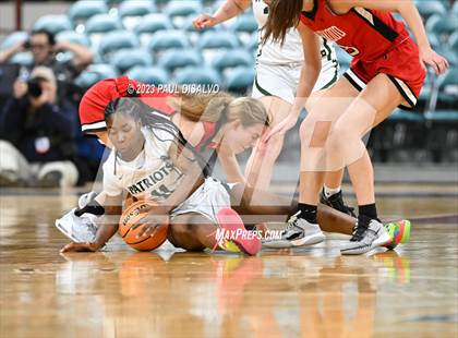 Thumbnail 3 in Glenwood Springs vs. George Washington (CHSAA 5A Great 8) photogallery.