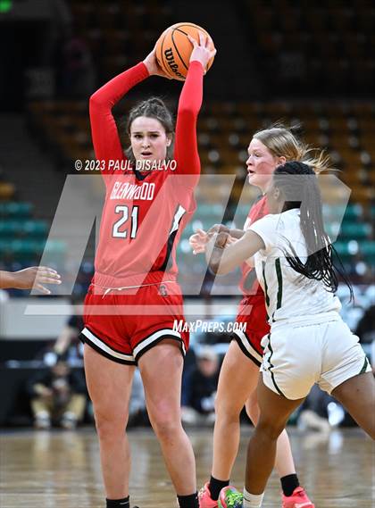 Thumbnail 2 in Glenwood Springs vs. George Washington (CHSAA 5A Great 8) photogallery.