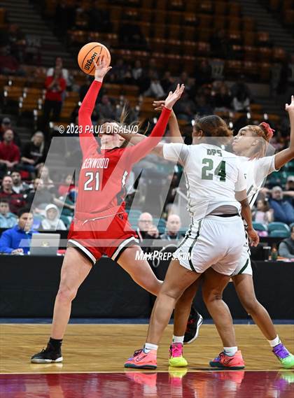 Thumbnail 1 in Glenwood Springs vs. George Washington (CHSAA 5A Great 8) photogallery.