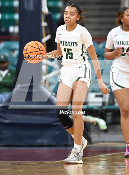 Thumbnail 1 in Glenwood Springs vs. George Washington (CHSAA 5A Great 8) photogallery.