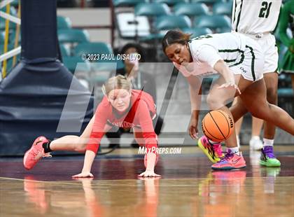Thumbnail 2 in Glenwood Springs vs. George Washington (CHSAA 5A Great 8) photogallery.