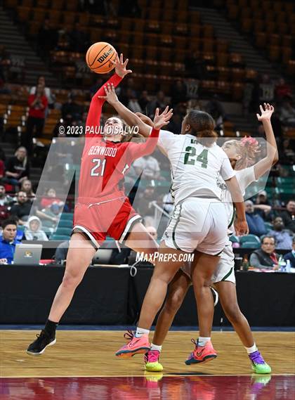 Thumbnail 3 in Glenwood Springs vs. George Washington (CHSAA 5A Great 8) photogallery.