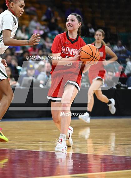 Thumbnail 2 in Glenwood Springs vs. George Washington (CHSAA 5A Great 8) photogallery.
