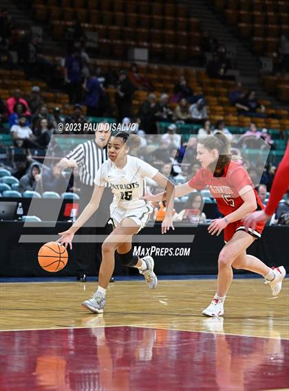 Thumbnail 2 in Glenwood Springs vs. George Washington (CHSAA 5A Great 8) photogallery.