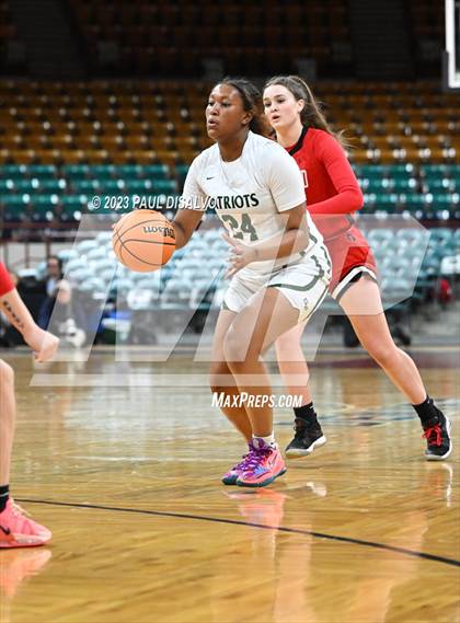 Thumbnail 1 in Glenwood Springs vs. George Washington (CHSAA 5A Great 8) photogallery.