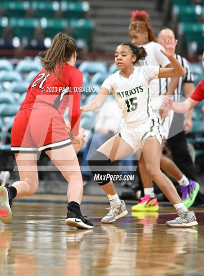 Thumbnail 3 in Glenwood Springs vs. George Washington (CHSAA 5A Great 8) photogallery.