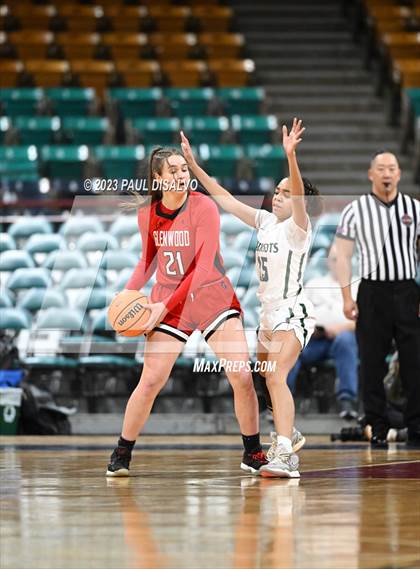 Thumbnail 1 in Glenwood Springs vs. George Washington (CHSAA 5A Great 8) photogallery.