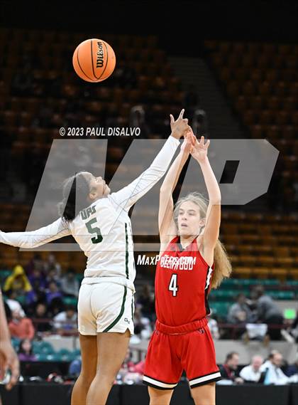 Thumbnail 3 in Glenwood Springs vs. George Washington (CHSAA 5A Great 8) photogallery.