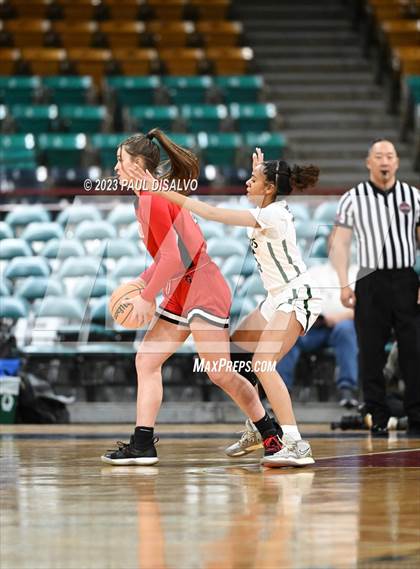 Thumbnail 1 in Glenwood Springs vs. George Washington (CHSAA 5A Great 8) photogallery.