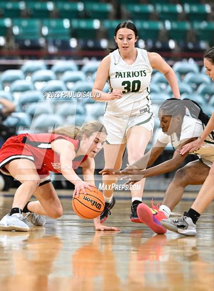 Thumbnail 3 in Glenwood Springs vs. George Washington (CHSAA 5A Great 8) photogallery.