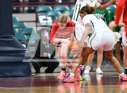 Thumbnail 2 in Glenwood Springs vs. George Washington (CHSAA 5A Great 8) photogallery.