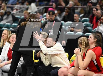 Thumbnail 2 in Glenwood Springs vs. George Washington (CHSAA 5A Great 8) photogallery.