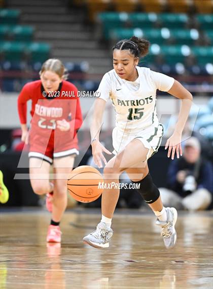 Thumbnail 3 in Glenwood Springs vs. George Washington (CHSAA 5A Great 8) photogallery.