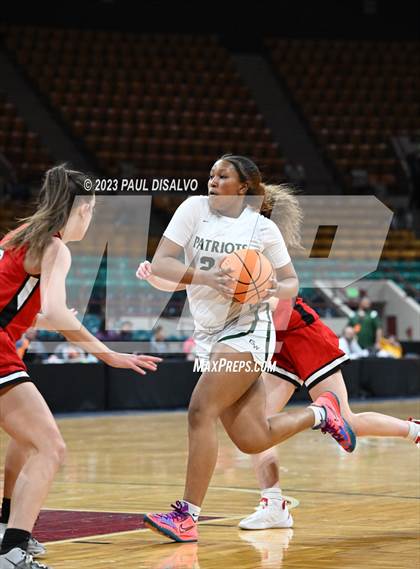 Thumbnail 1 in Glenwood Springs vs. George Washington (CHSAA 5A Great 8) photogallery.