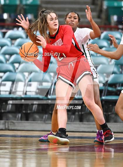 Thumbnail 2 in Glenwood Springs vs. George Washington (CHSAA 5A Great 8) photogallery.