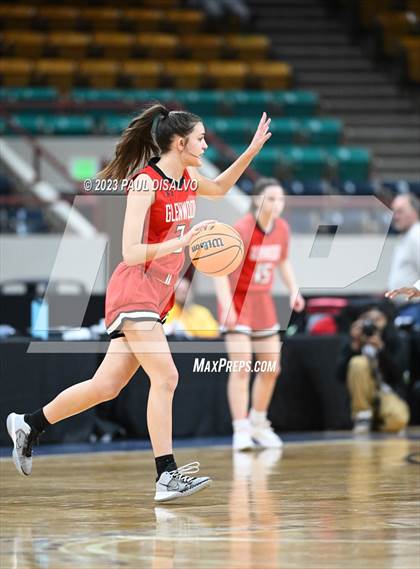 Thumbnail 2 in Glenwood Springs vs. George Washington (CHSAA 5A Great 8) photogallery.