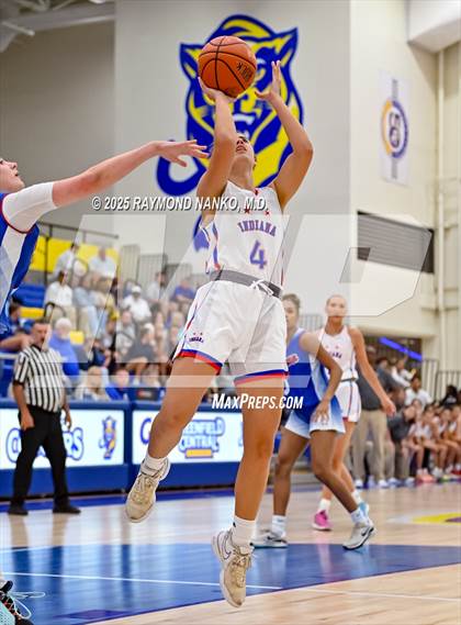 Thumbnail 1 in Indiana All-Stars (Junior vs Senior) photogallery.