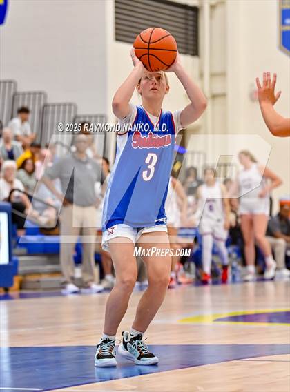 Thumbnail 3 in Indiana All-Stars (Junior vs Senior) photogallery.