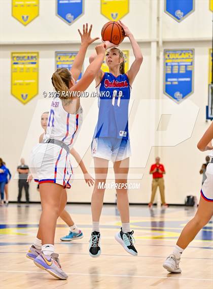 Thumbnail 2 in Indiana All-Stars (Junior vs Senior) photogallery.