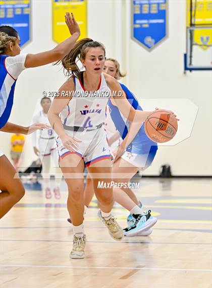 Thumbnail 1 in Indiana All-Stars (Junior vs Senior) photogallery.